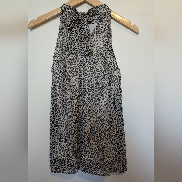 Sleeveless Cheetah Print Blouse - Small - Picture 4 of 7